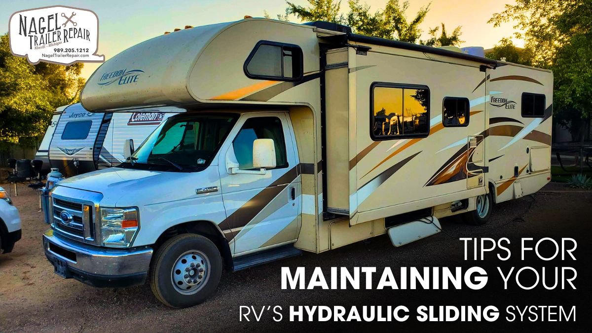 Thor Freedom Elite motorhome parked on a gravel lot at sunset