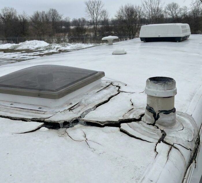 Freeze-Thaw Seal Split